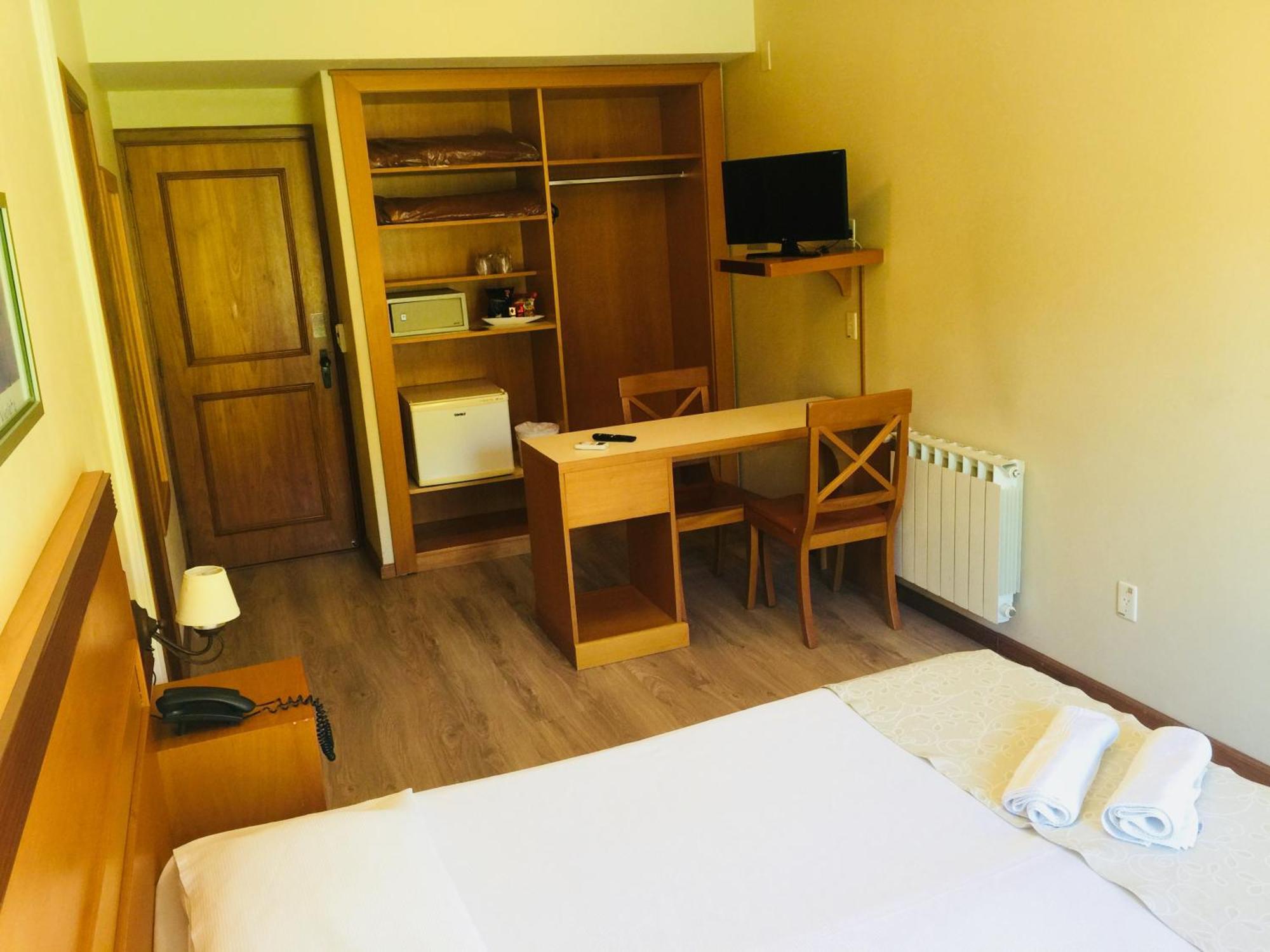 Hotel Tissiani Canela Chambre photo